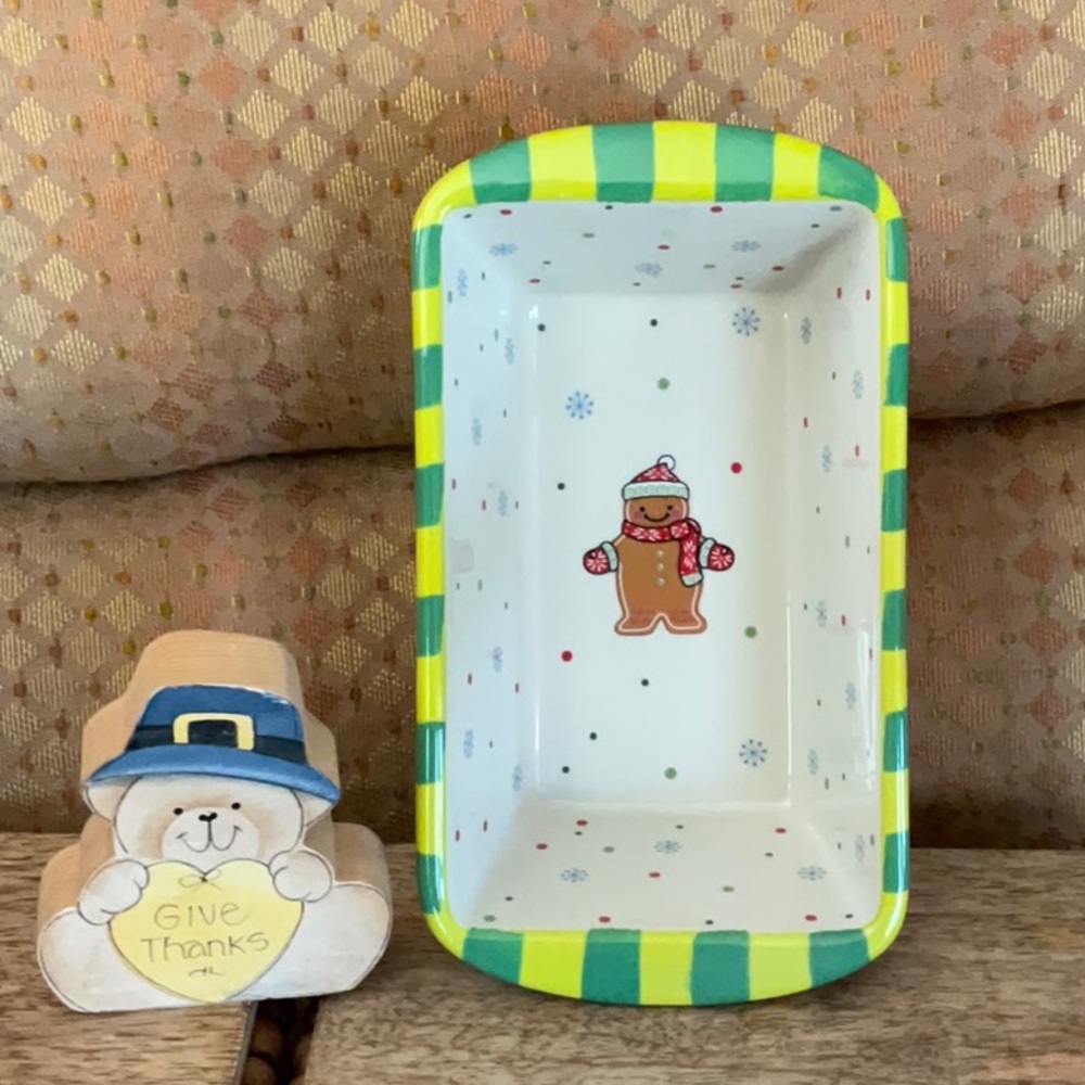 Temptations Holiday Ovenware by Tara Winter penguins 12 oz Mini Loaf Pans (3) - Picture 5 of 14